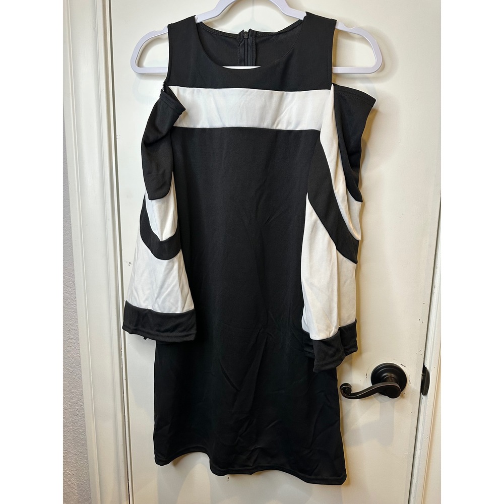 Black White Colorblock Cold Shoulder Mini Dress XL Long Sleeve Geometric Shift